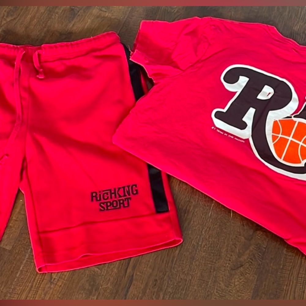 Riching Sport Red T-Shirt and Shorts Set